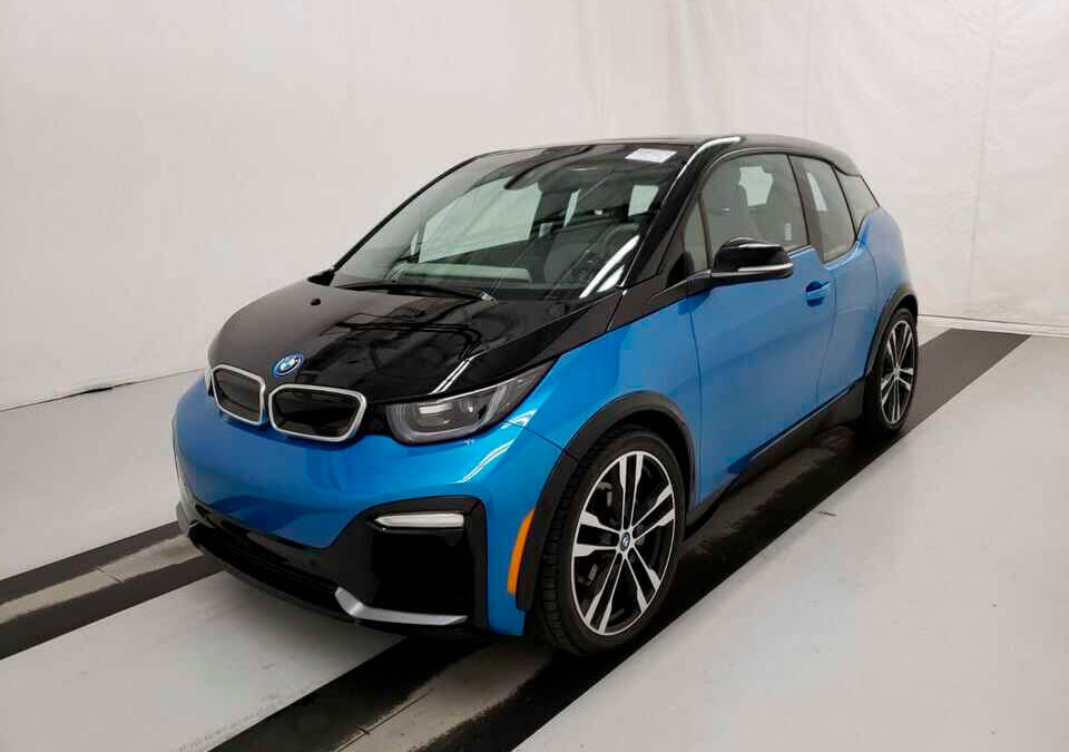 Кейс BMW i3 2018 року – авто із США